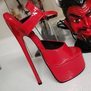 9" Platform Heels Red Patent